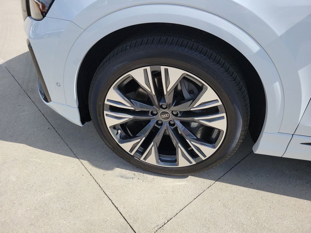 2026 Audi Q8 quattro