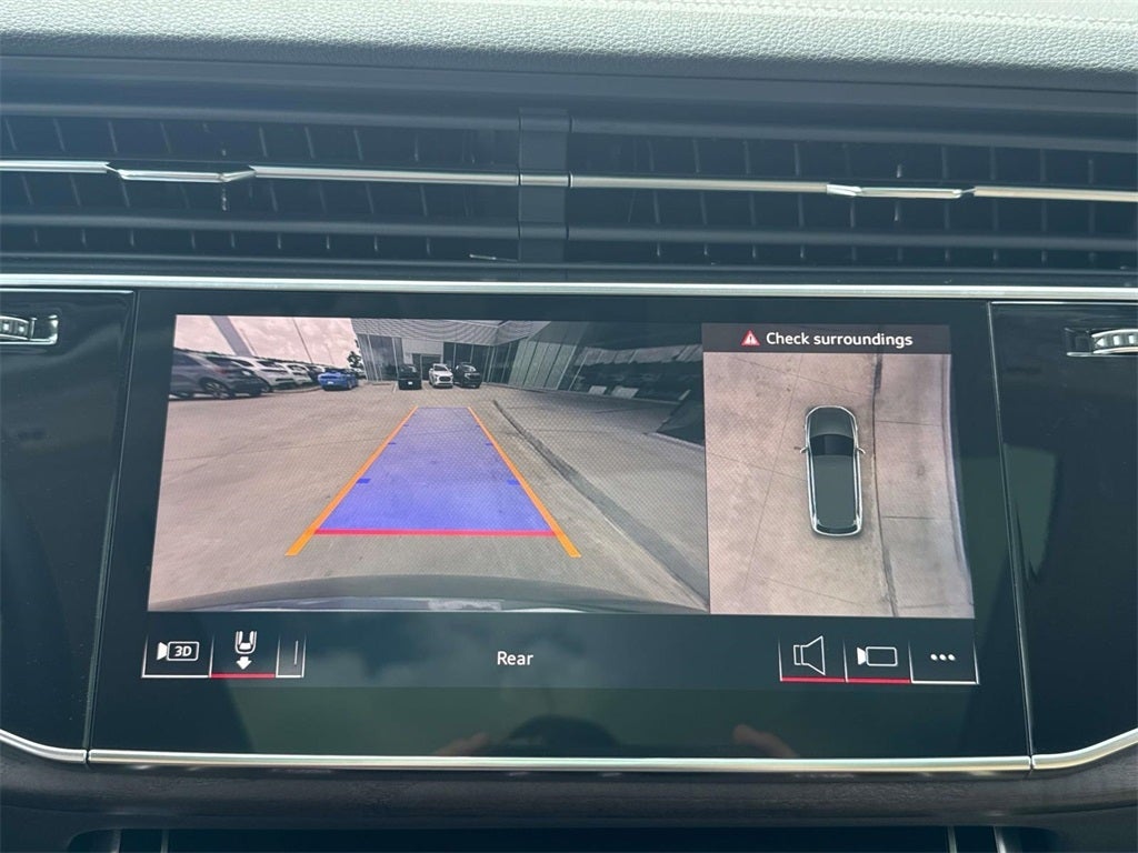 2025 Audi Q7 45 Premium Plus quattro