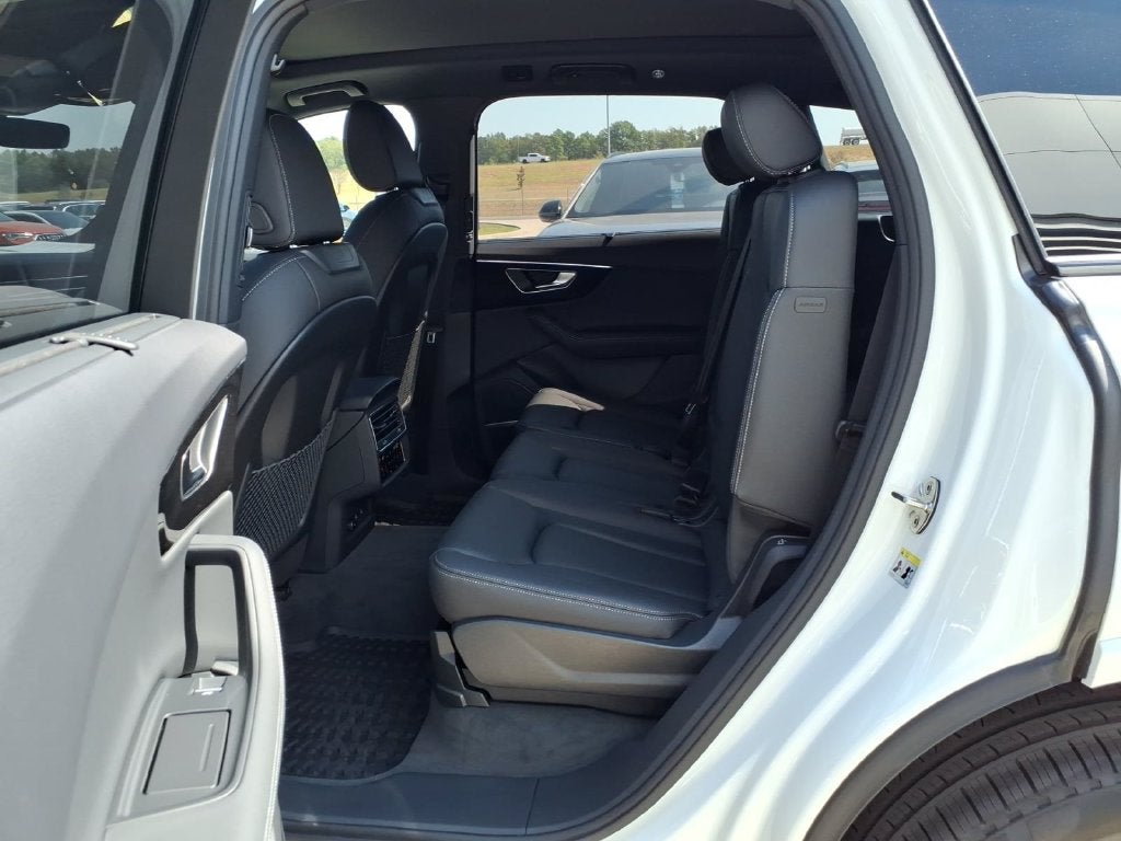 2026 Audi Q7 45 Premium Plus quattro