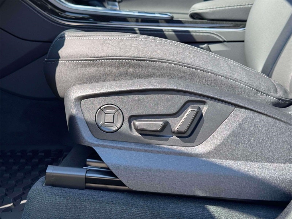 2025 Audi Q7 55 Premium Plus quattro