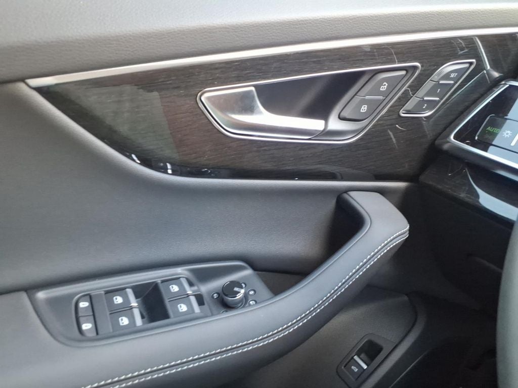 2026 Audi Q7 55 Premium Plus quattro