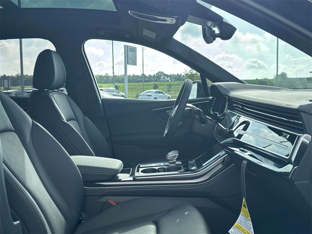 2025 Audi Q7 55 Premium Plus quattro