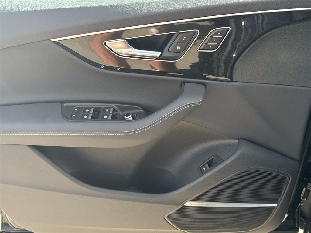 2025 Audi Q7 55 Premium Plus quattro
