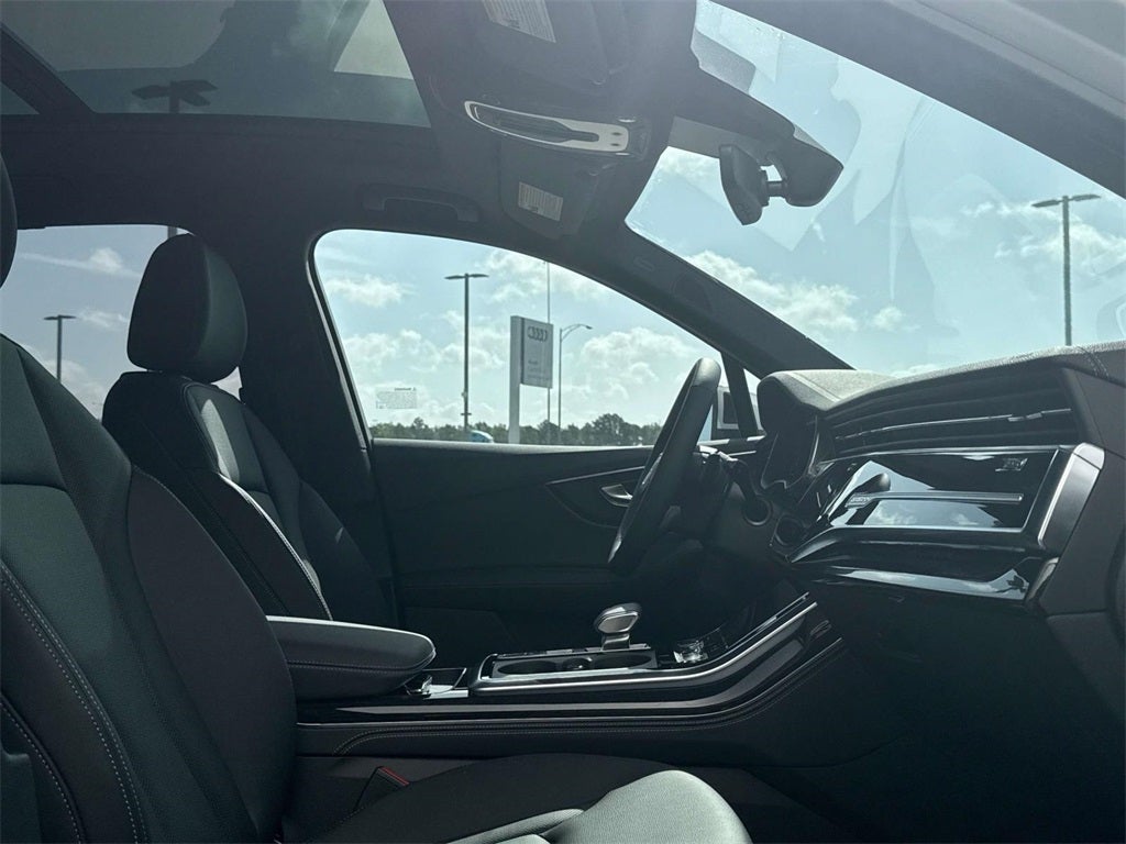 2025 Audi Q7 55 Premium Plus quattro