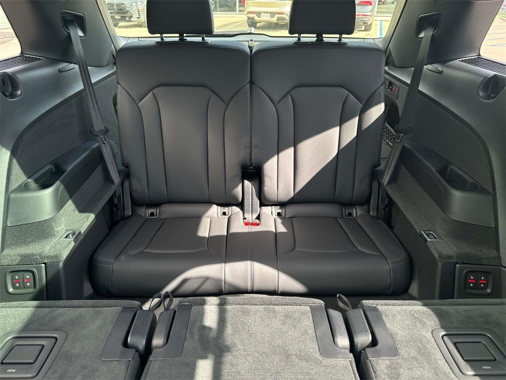 2025 Audi Q7 55 Premium Plus quattro