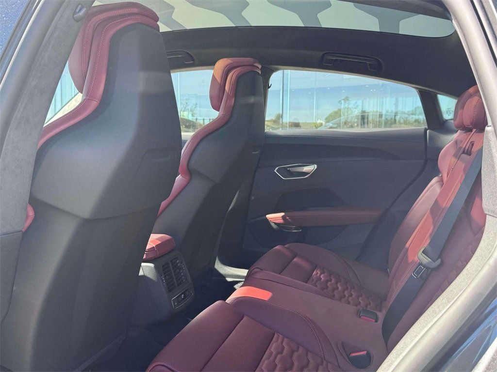 2026 Audi S e-tron GT Prestige quattro