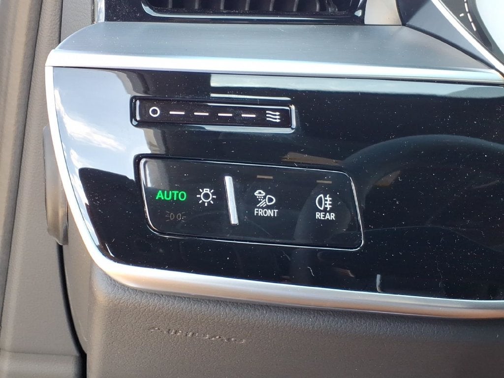2027 Audi A8 L 55 quattro