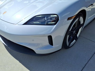 2026 Porsche Taycan 4