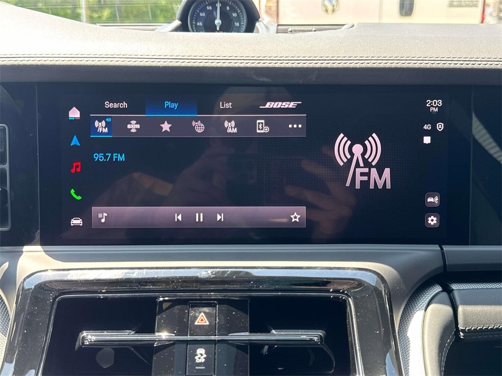 2025 Porsche Panamera 4