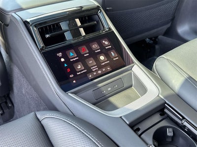 2025 Porsche Panamera 4