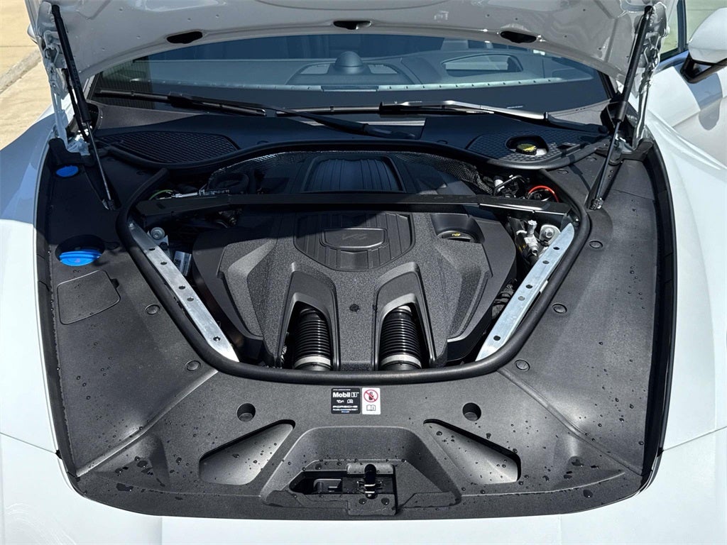 2025 Porsche Panamera 4