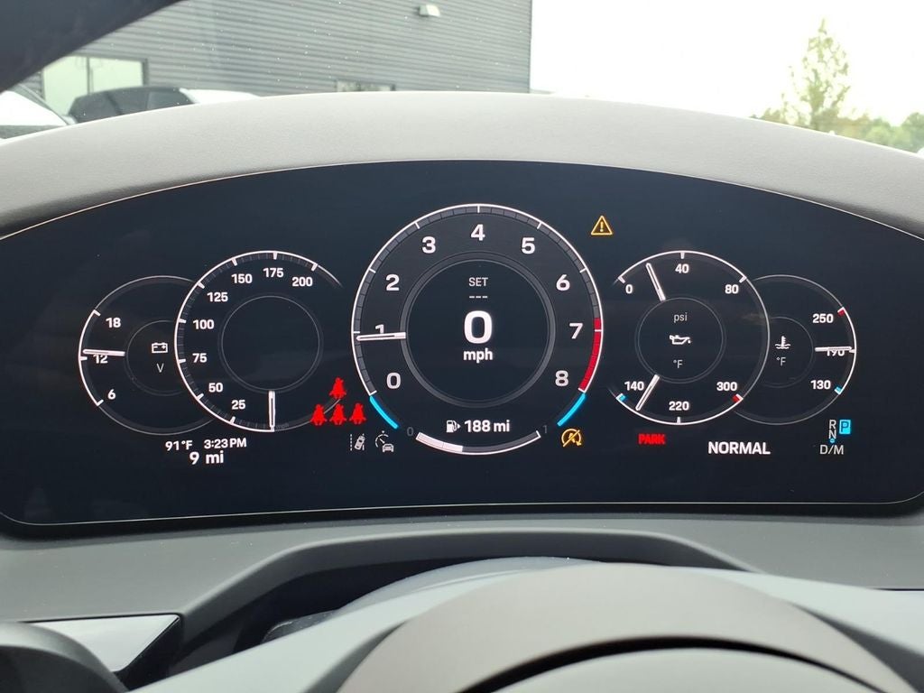 2026 Porsche Panamera 4
