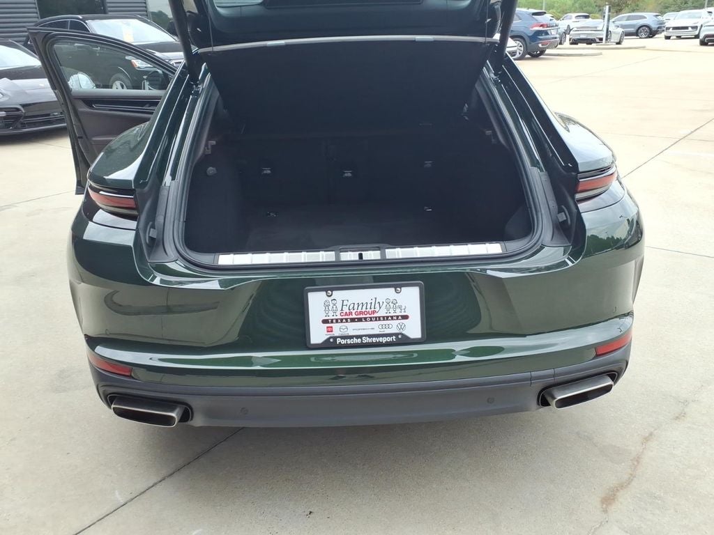 2026 Porsche Panamera 4
