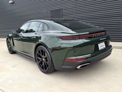 2026 Porsche Panamera 4