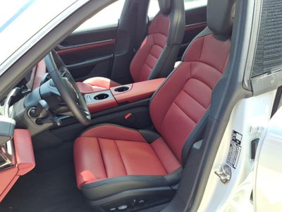 2026 Porsche Taycan 4S