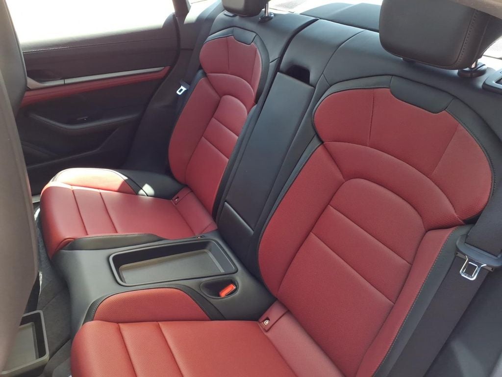 2026 Porsche Taycan 4S