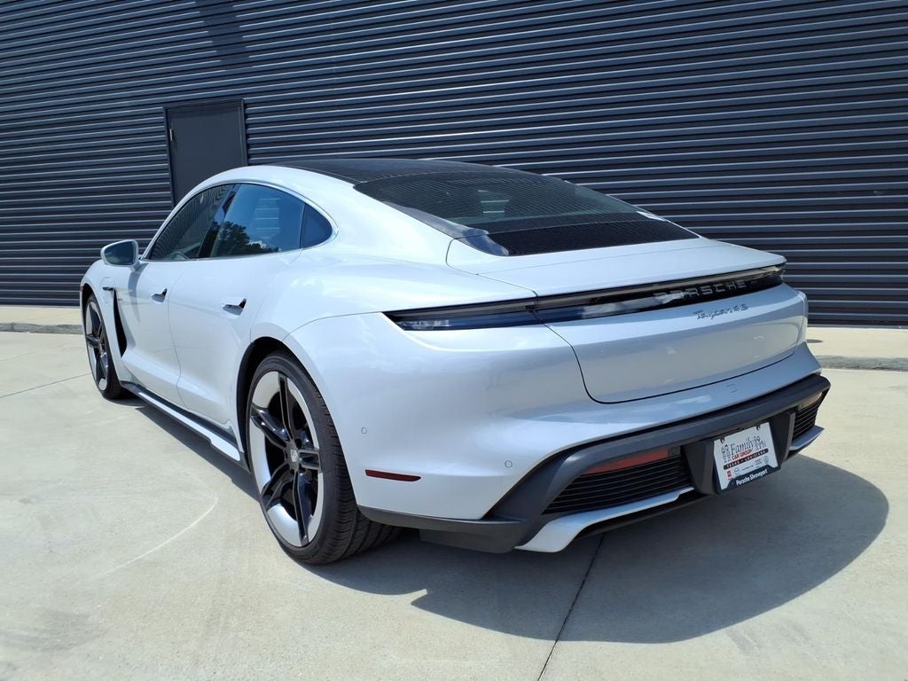 2026 Porsche Taycan 4S