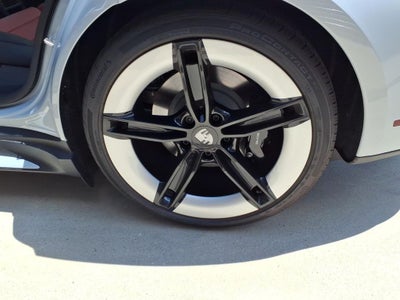2026 Porsche Taycan 4S