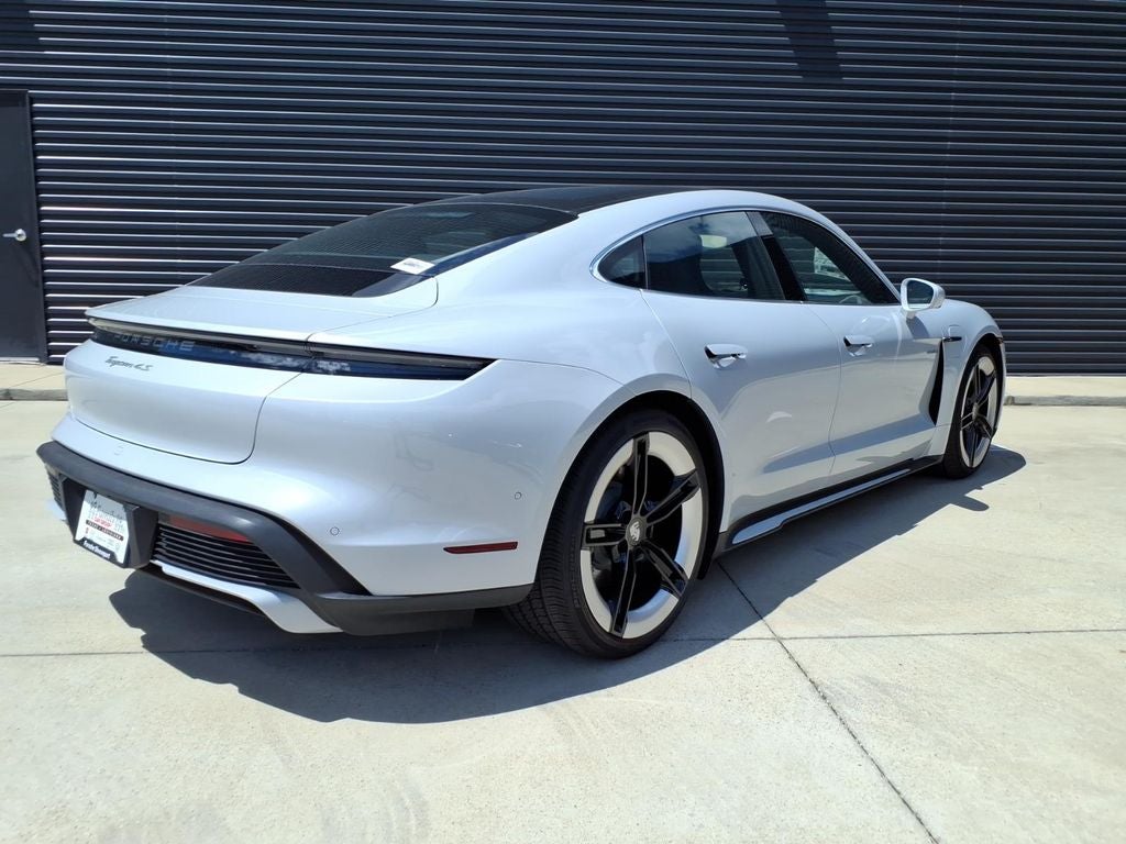 2026 Porsche Taycan 4S