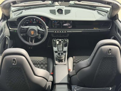 2026 Porsche 911 Spirit 70 GTS t-hybrid
