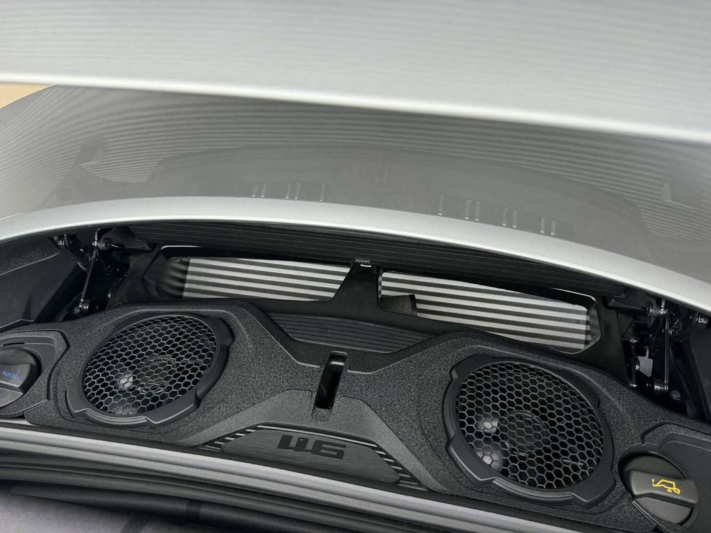 2026 Porsche 911 Spirit 70 GTS t-hybrid