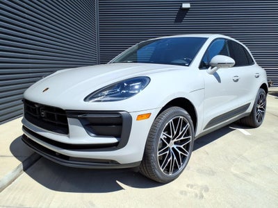 2026 Porsche Macan Base
