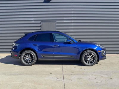 2026 Porsche Macan Base