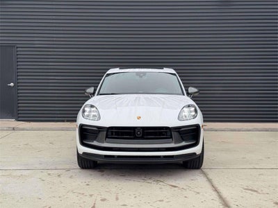 2026 Porsche Macan T
