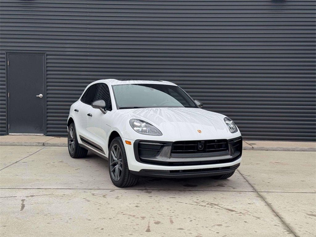2026 Porsche Macan T