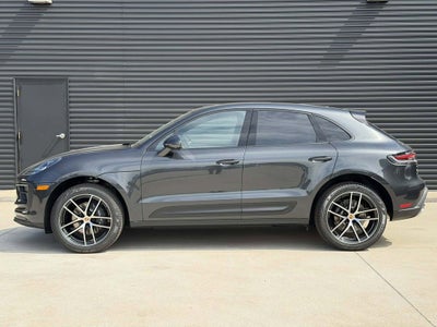 2026 Porsche Macan Base