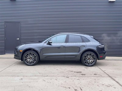 2026 Porsche Macan Base