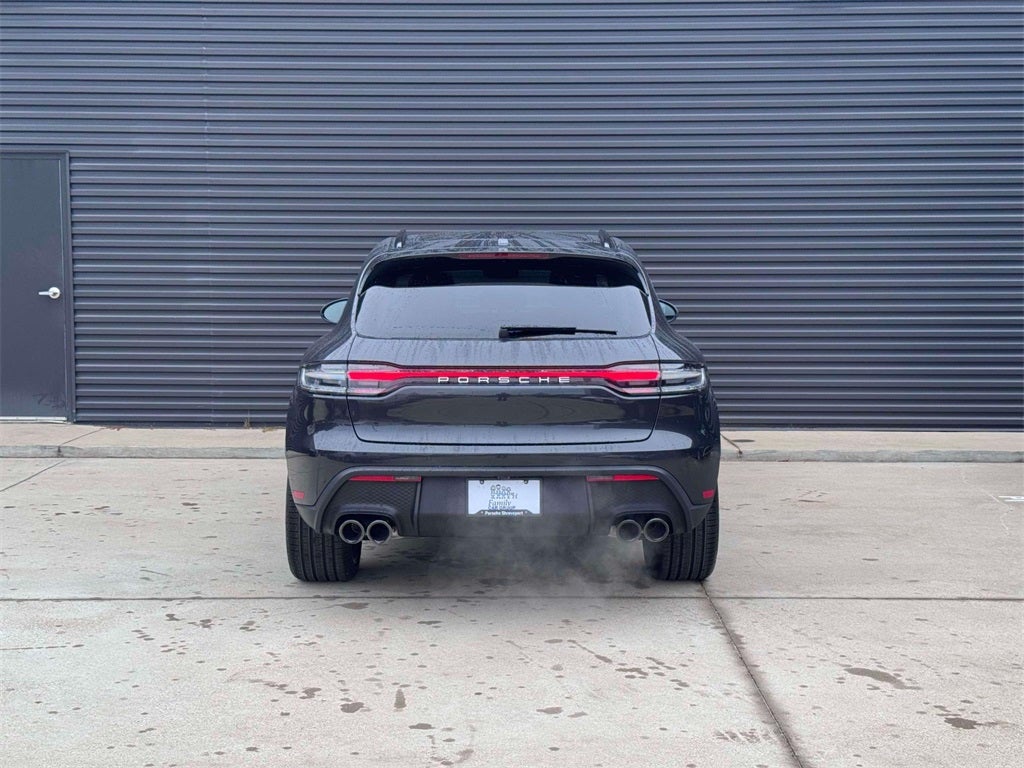 2026 Porsche Macan Base