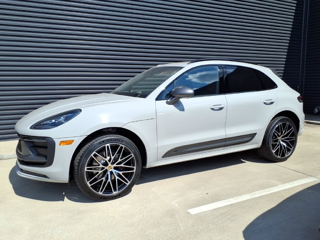 2026 Porsche Macan T