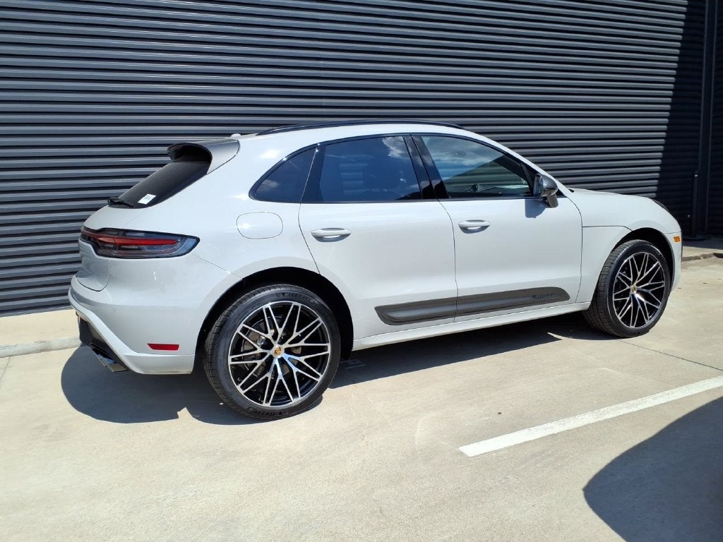 2026 Porsche Macan T