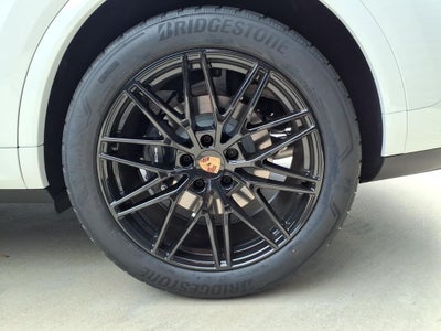 2026 Porsche Cayenne Base