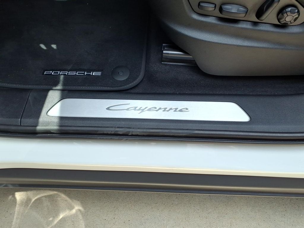 2026 Porsche Cayenne Base