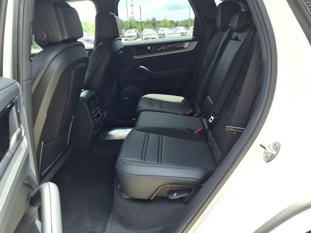2026 Porsche Cayenne Base