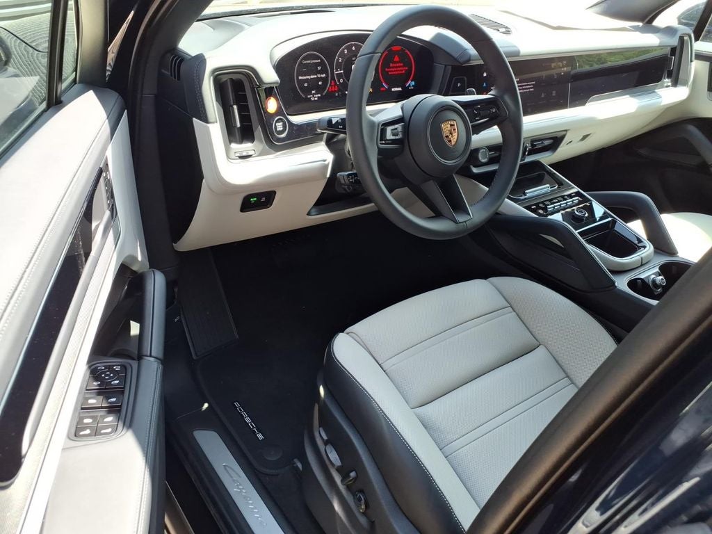 2026 Porsche Cayenne Base