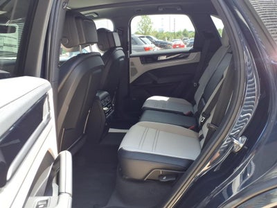 2026 Porsche Cayenne Base