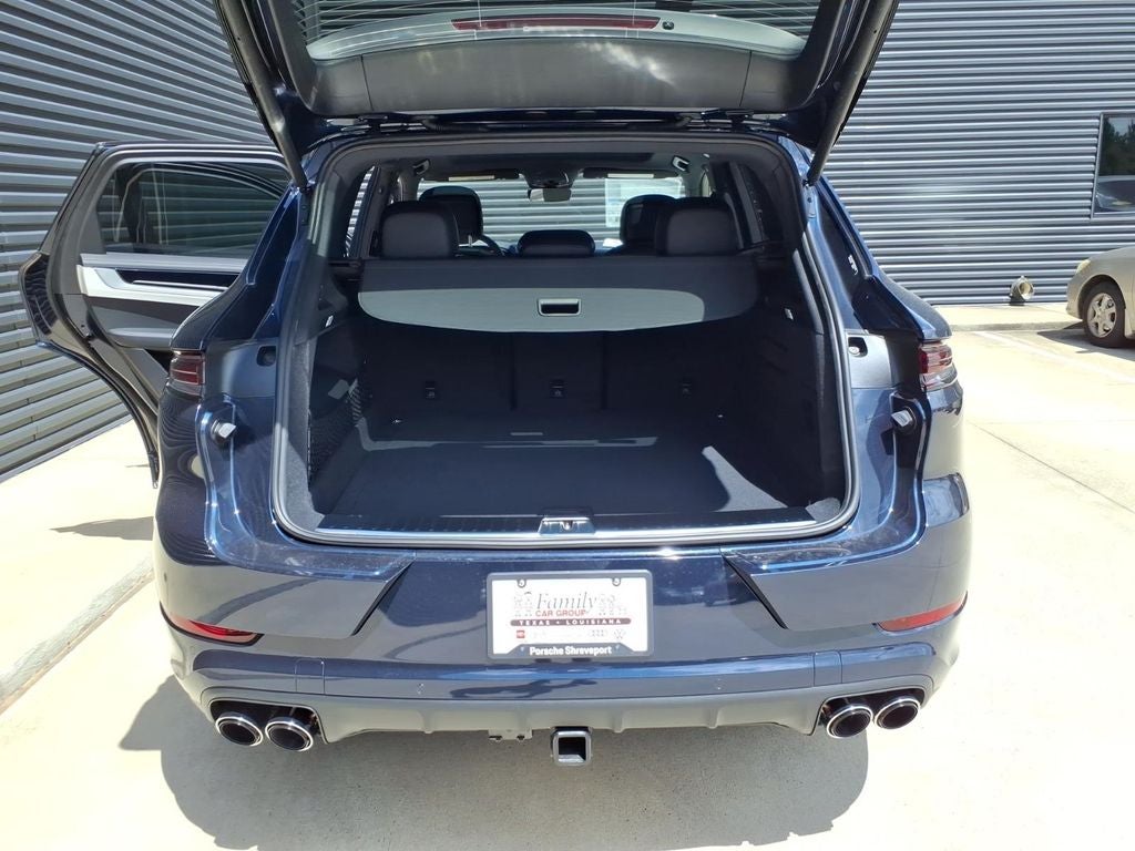 2026 Porsche Cayenne Base