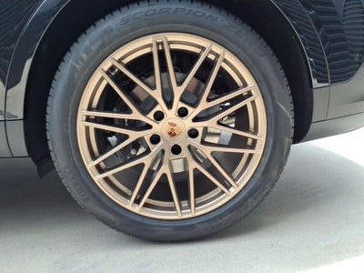 2026 Porsche Cayenne Base