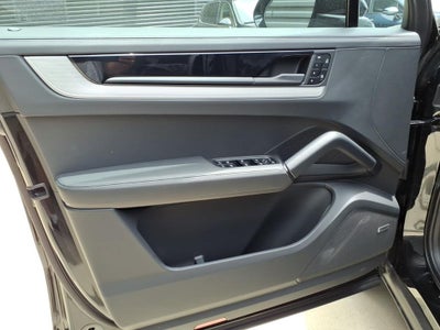 2026 Porsche Cayenne Base