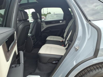 2026 Porsche Cayenne Base