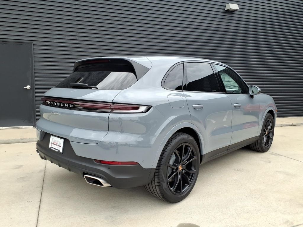 2026 Porsche Cayenne Base