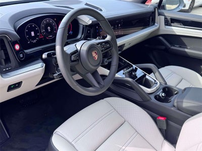 2025 Porsche Cayenne Base