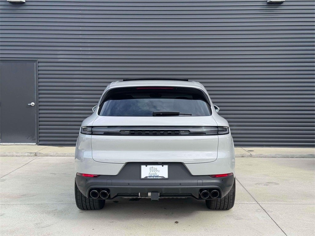 2025 Porsche Cayenne Base