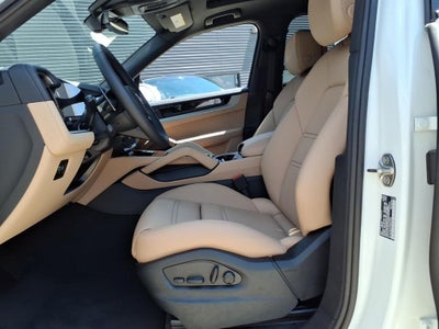 2026 Porsche Cayenne Base