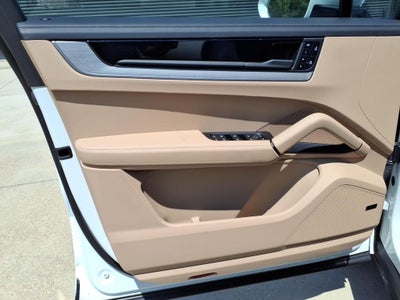 2026 Porsche Cayenne Base