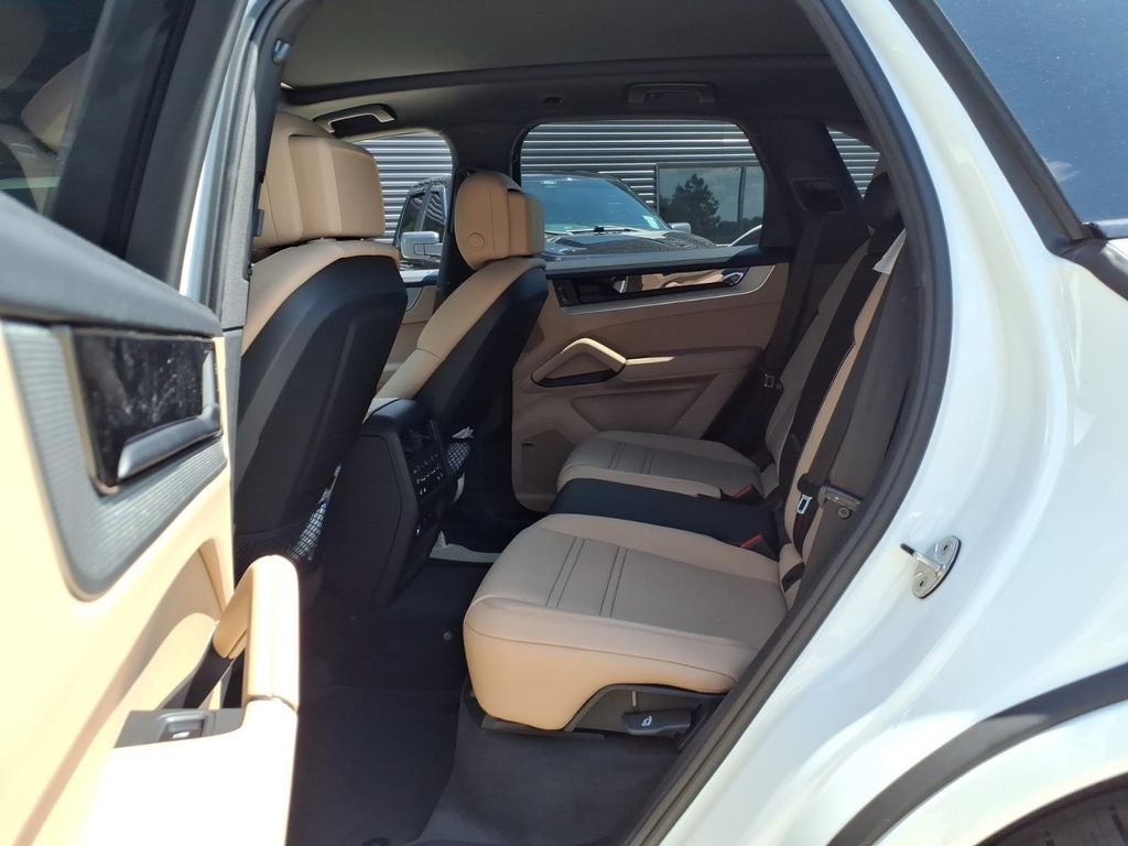 2026 Porsche Cayenne Base