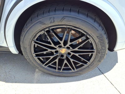 2026 Porsche Cayenne Base